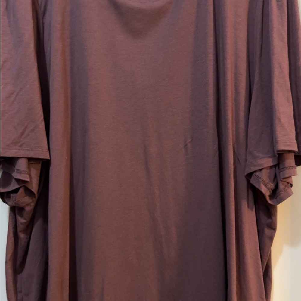 Maurices shirt